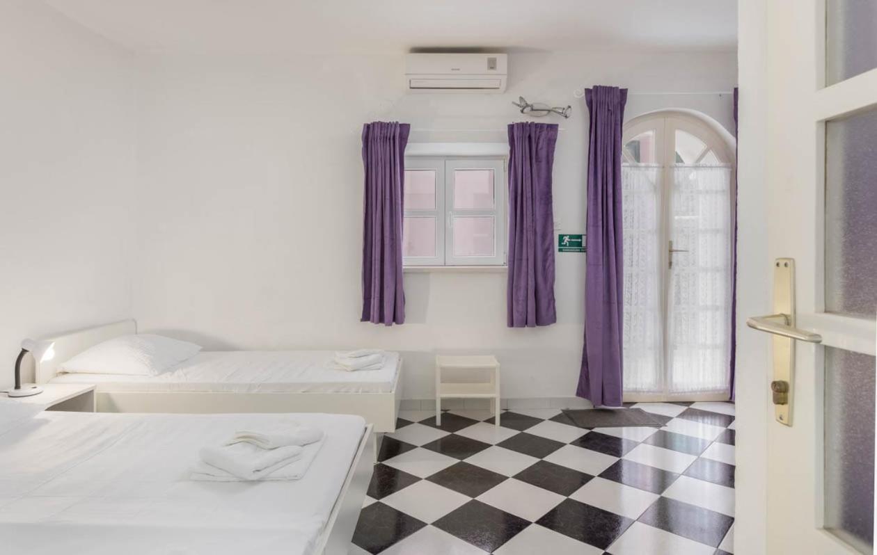 Apartmani Marija Podgora Bagian luar foto