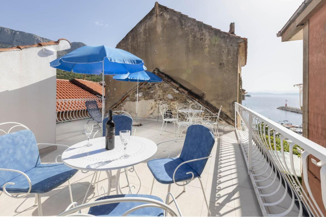 Apartmani Marija Podgora Bagian luar foto